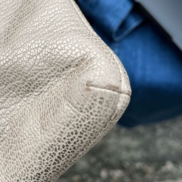 CoachβGold Pebbled Leather Crossbody & Matching Wallet, Retired Set - Picture 7 of 16